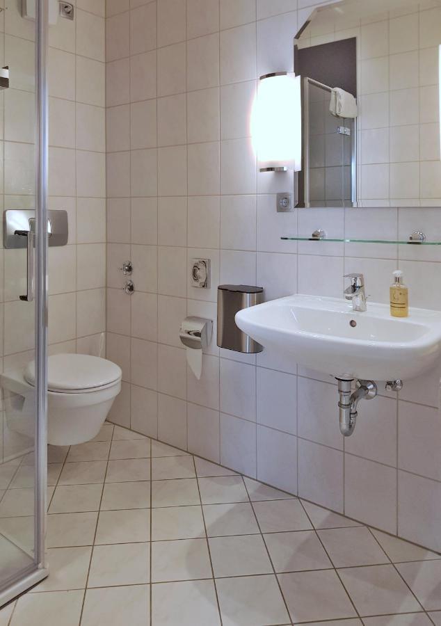 Hotel-Garni 'Zum Weinkrug' Sommerhausen Εξωτερικό φωτογραφία